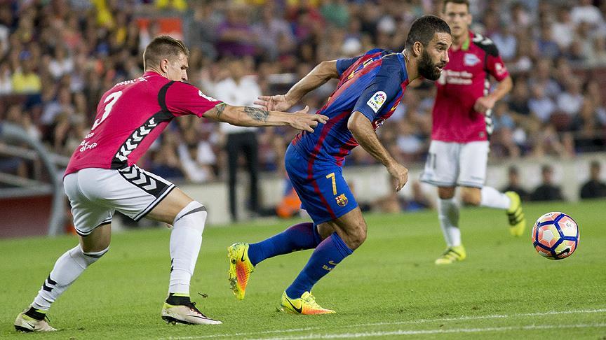 Barcelona kayıplarda! Alaves ten sürpriz galibiyet!